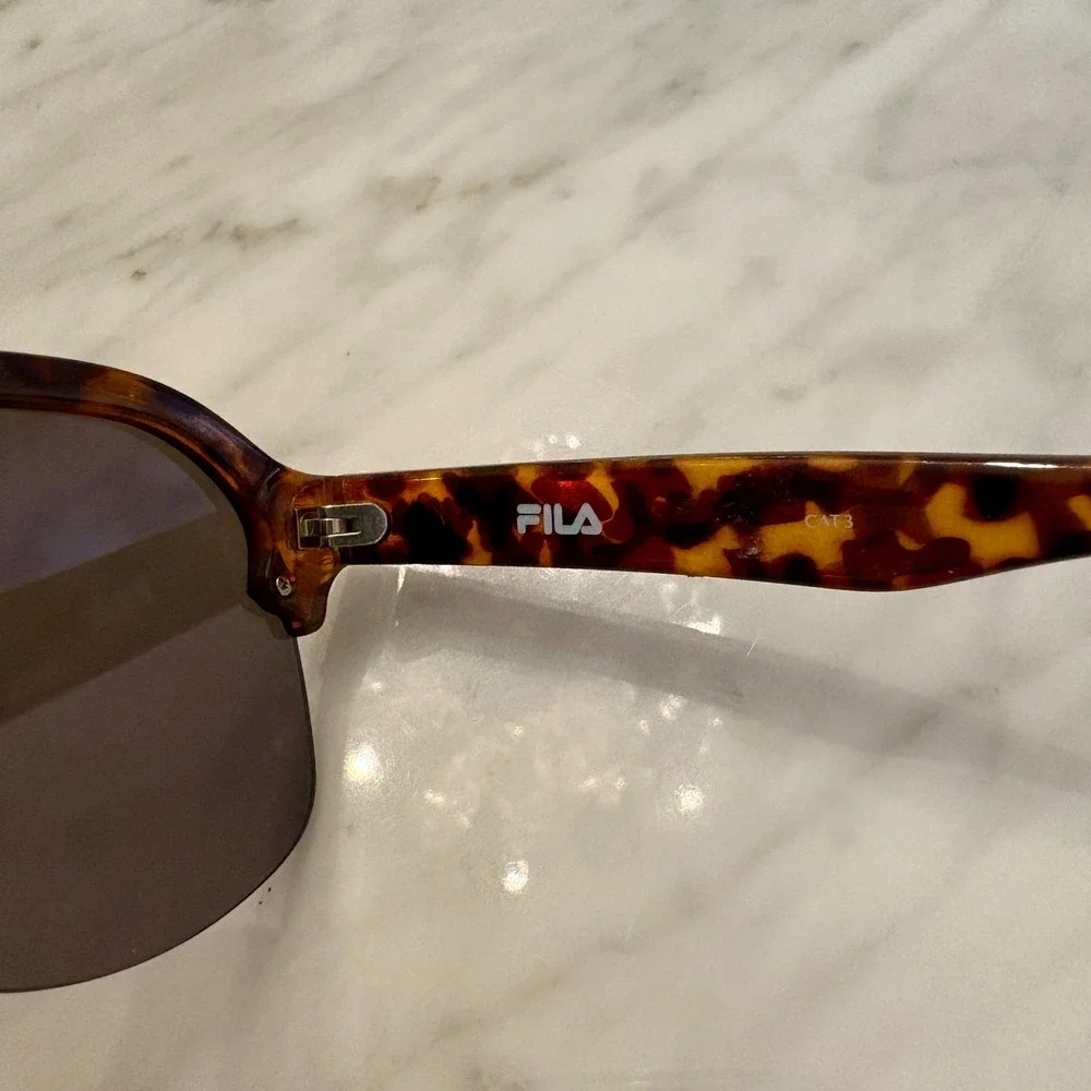 Fila‎ Sunglasses Tortoise Shell Blue Purple Mirrored Lens Aviator Style